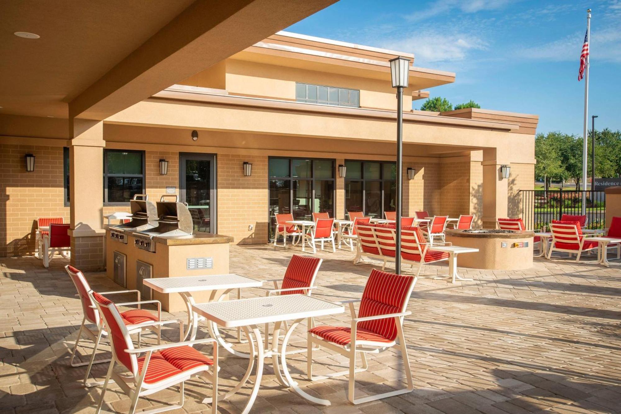 By Marriott Airport/medical Center 3*