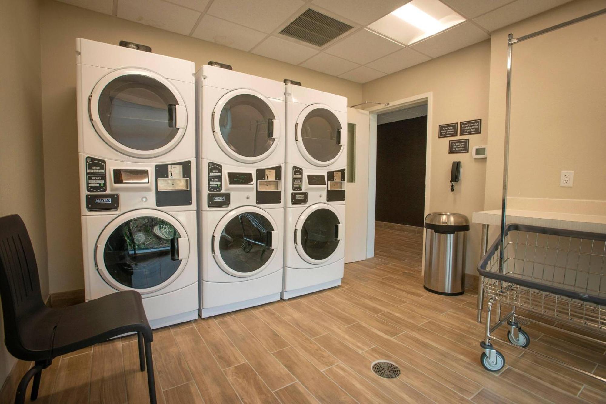 By Marriott Airport/medical Center Pensacola
