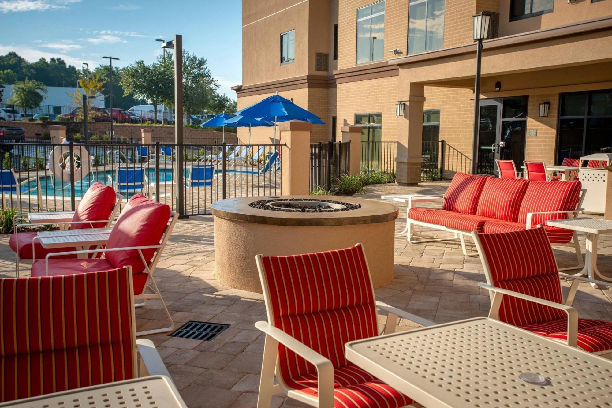 Hotel By Marriott Airport/medical Center Pensacola