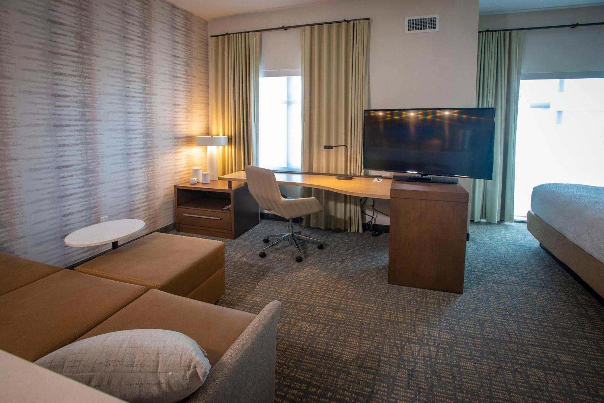 By Marriott Airport/medical Center